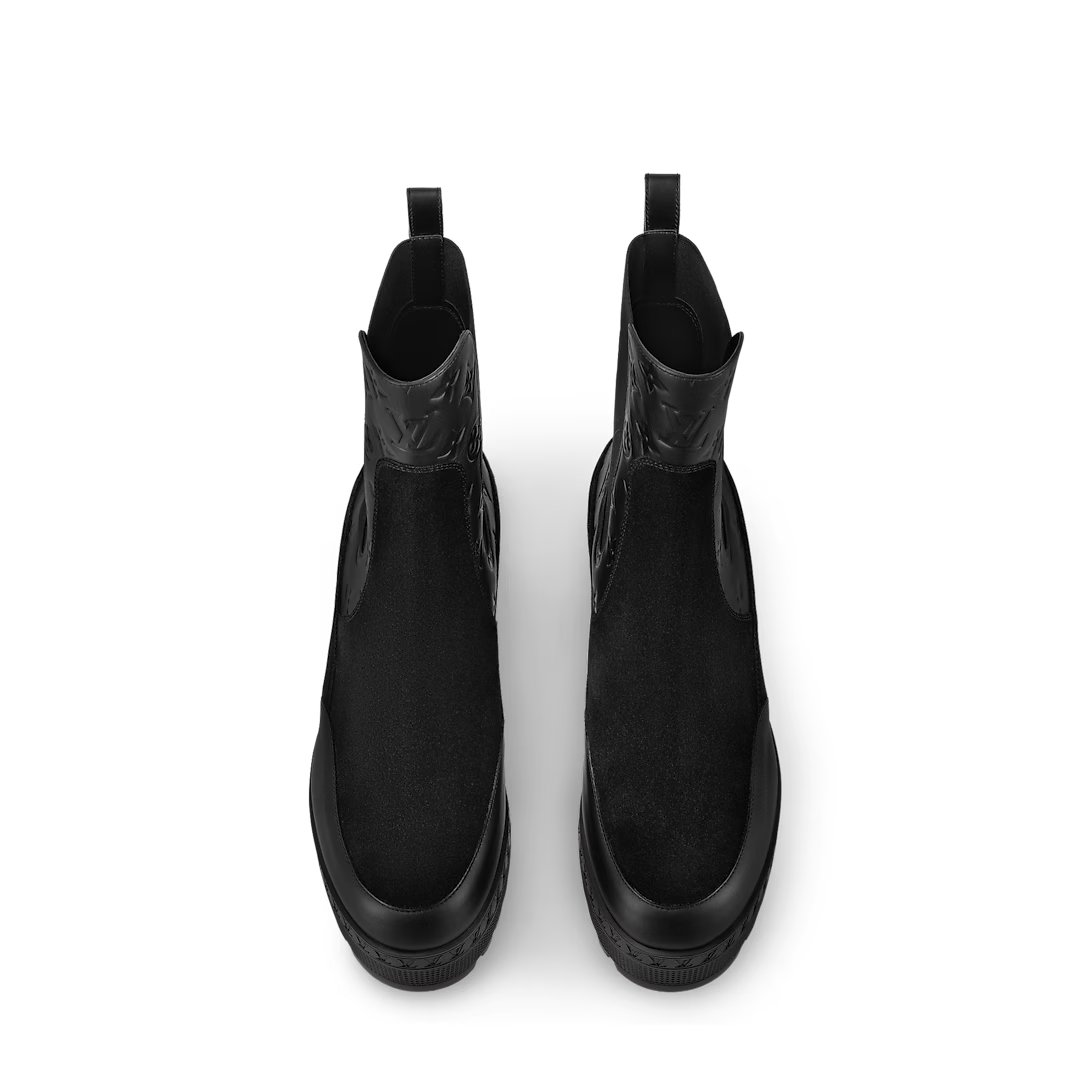Laureate Platform Chelsea Boot
