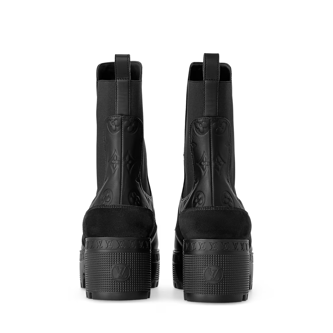 Laureate Platform Chelsea Boot