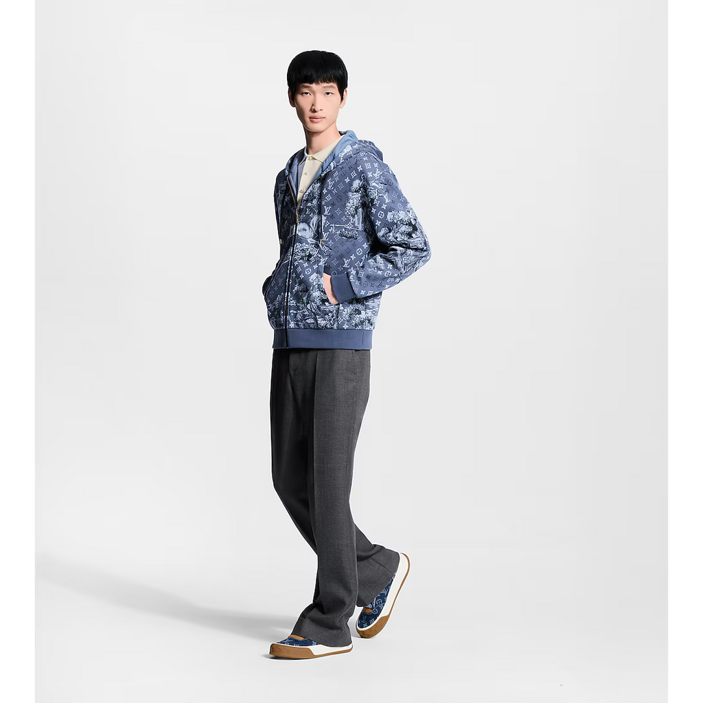 Tilted Sneaker