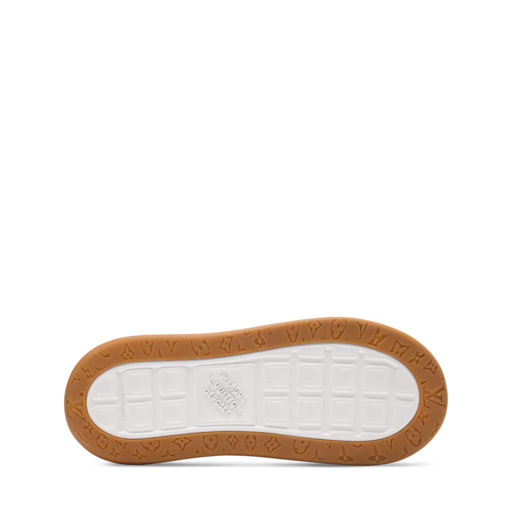 Tilted Sneaker