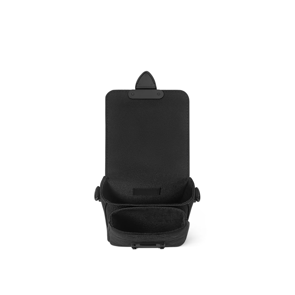 S-Lock Vertical wearable wallet