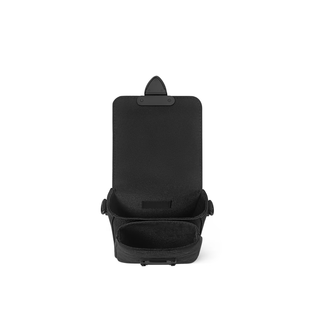 S-Lock Vertical wearable wallet