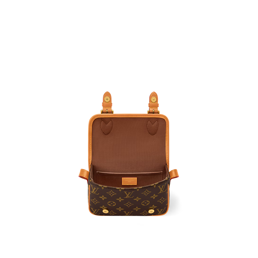 Satchel Wearable Wallet