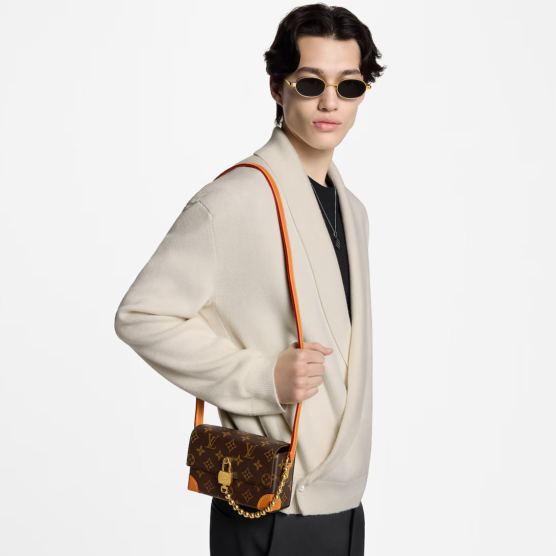 Steamer Wearable Wallet